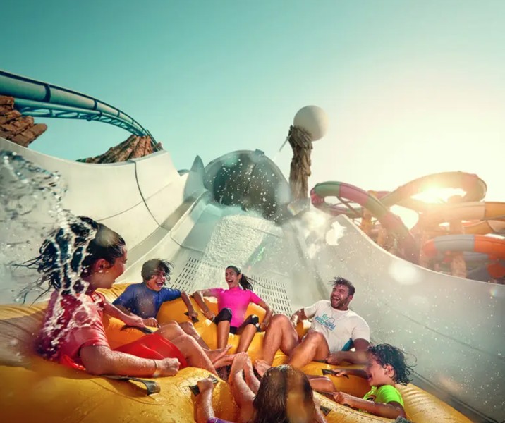 Фото отзыва 2: экскурсия "Билет 2&nbsp;в 1: Yas Waterworld Abu Dhabi + Qasr Al&nbsp;Watan (из&nbsp;Дубая&nbsp;— в&nbsp;Абу-Даби)"
