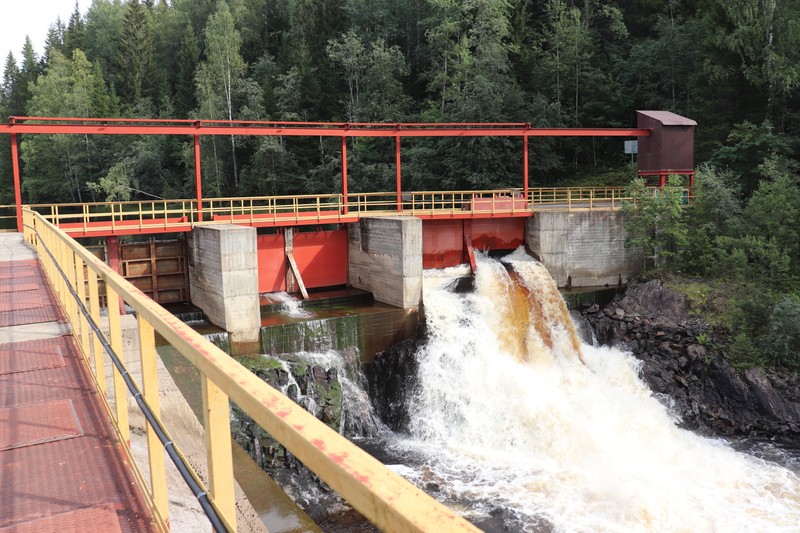 Фото - Экскурсия: "Из Сортавалы — к карельским водопадам и гранатовым приискам"