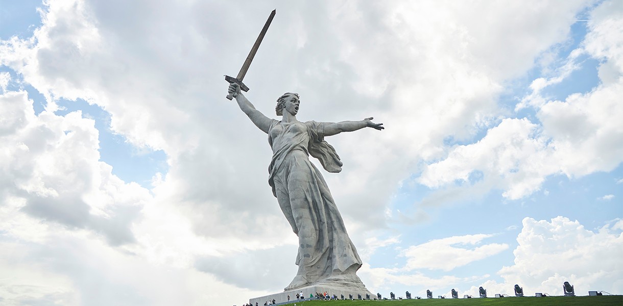 Самые грандиозные памятники России