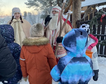 Фото отзыва 2: авторский тур "Тур с детьми в новогоднюю Тверь: спасаем Йоулупукки, пируем с Луми Тайкури и идём на бал-маскарад"